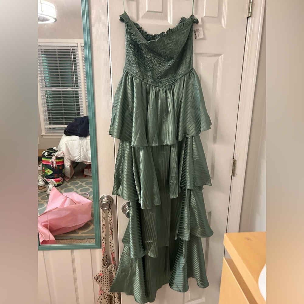 PROM/FORMAL DRESS